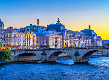 Benelüks - Paris - Almanya Turu 7 Gece 8 Gün - İzmir den SunExpress ile